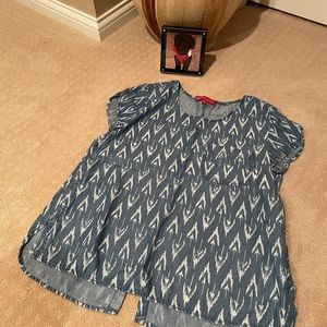 Saks Fifth Avenue Top Sz M